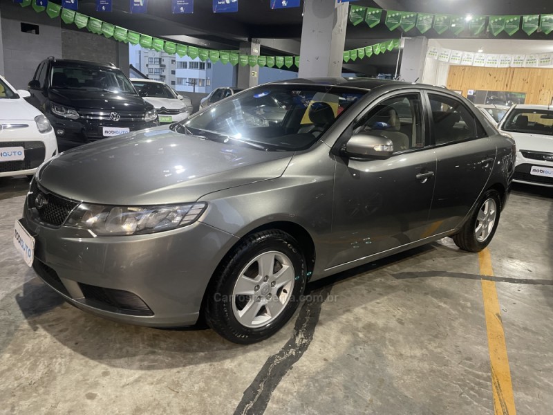 CERATO 1.6 EX SEDAN 16V GASOLINA 4P MANUAL - 2011 - BENTO GONçALVES