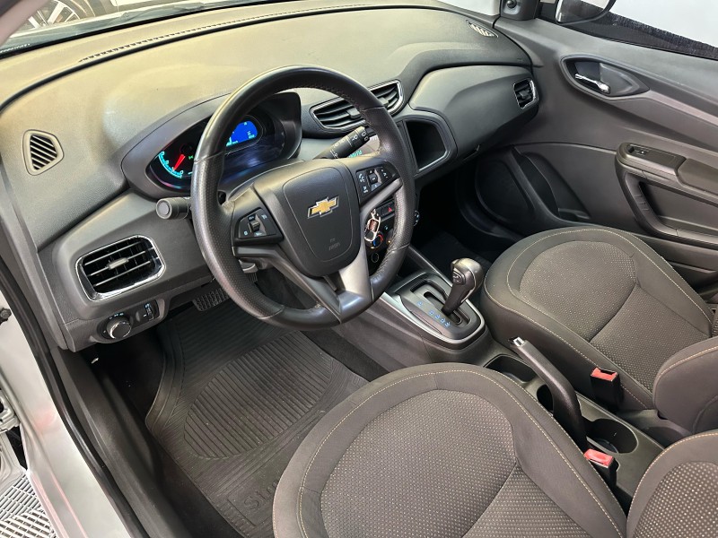 ONIX 1.4 MPFI LT 8V FLEX 4P AUTOMÁTICO - 2015 - CAXIAS DO SUL