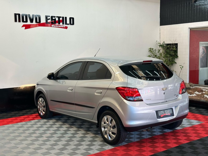 ONIX 1.4 MPFI LT 8V FLEX 4P AUTOMÁTICO - 2015 - CAXIAS DO SUL