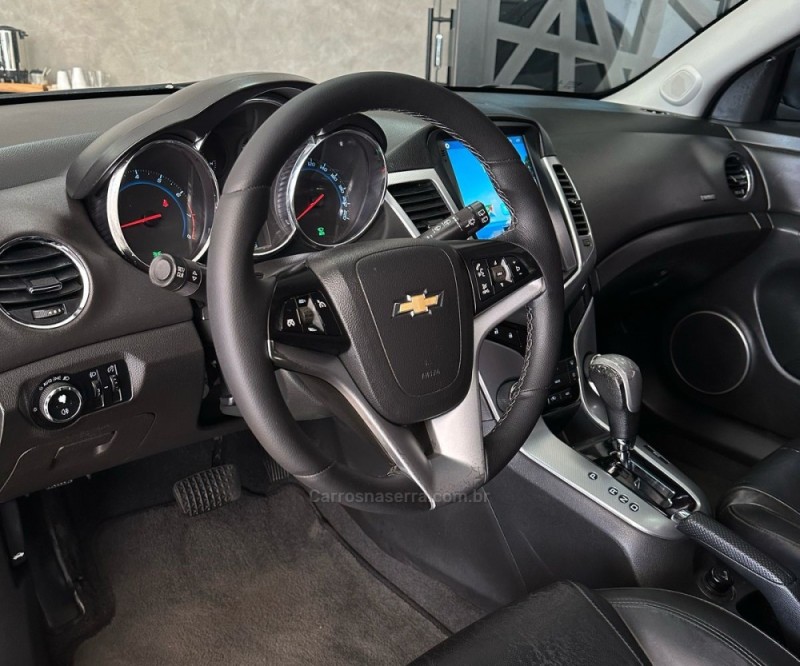 CRUZE 1.8 LTZ SPORT6 16V FLEX 4P AUTOMÁTICO - 2013 - ENCANTADO