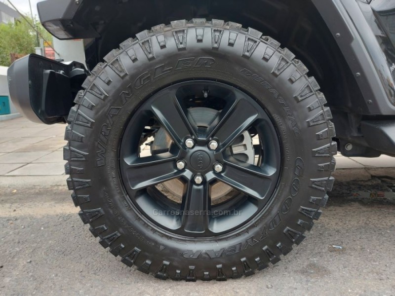 WRANGLER 2.0 SAHARA 4X4 16V GASOLINA 2P AUTOMÁTICO - 2022 - NOVO HAMBURGO