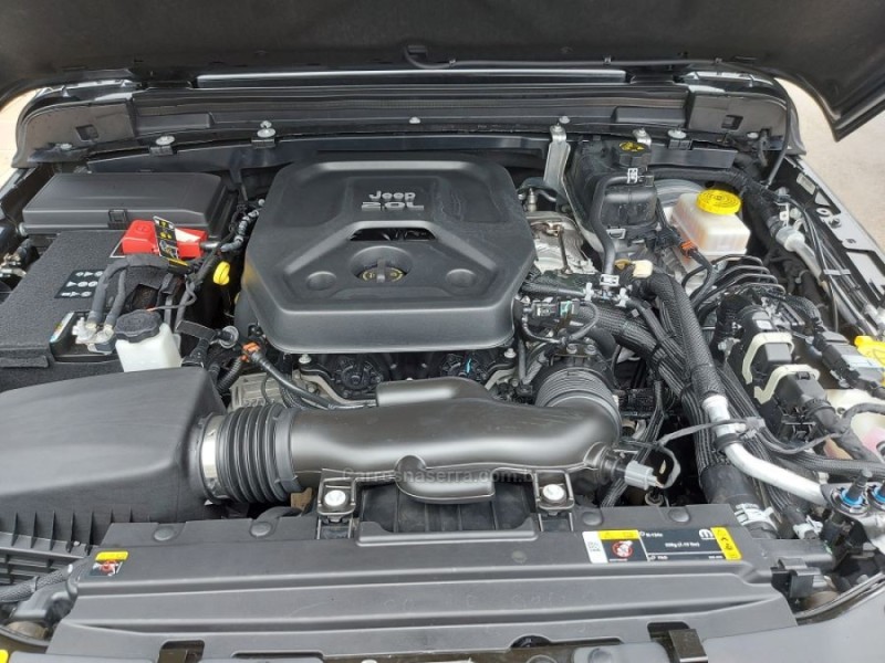 WRANGLER 2.0 SAHARA 4X4 16V GASOLINA 2P AUTOMÁTICO - 2022 - NOVO HAMBURGO