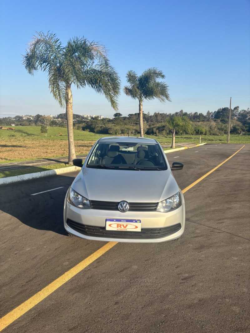 GOL 1.0 12V MPI TOTALFLEX 4P MANUAL - 2015 - CARLOS BARBOSA