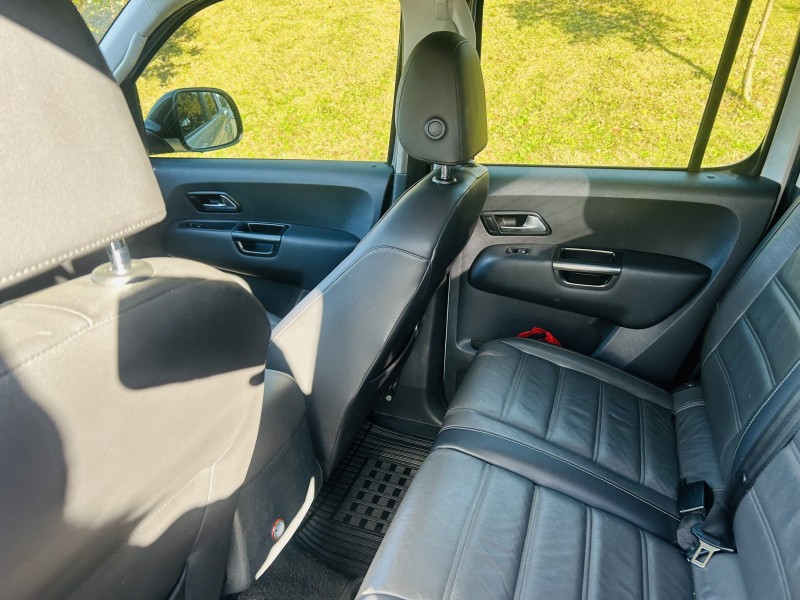 AMAROK 3.0 V6 TDI HIGHLINE CD DIESEL 4MOTION AUTOMÁTICO - 2019 - BENTO GONçALVES