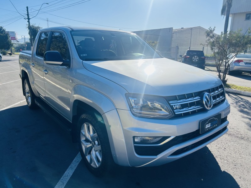 AMAROK 3.0 V6 TDI HIGHLINE CD DIESEL 4MOTION AUTOMÁTICO - 2019 - BENTO GONçALVES