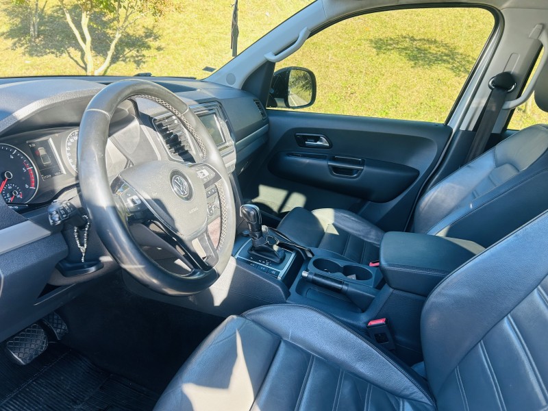 AMAROK 3.0 V6 TDI HIGHLINE CD DIESEL 4MOTION AUTOMÁTICO - 2019 - BENTO GONçALVES
