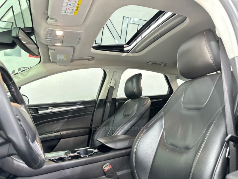 FUSION 2.0 TITANIUM AWD 16V GASOLINA 4P AUTOMÁTICO - 2014 - NOVO HAMBURGO