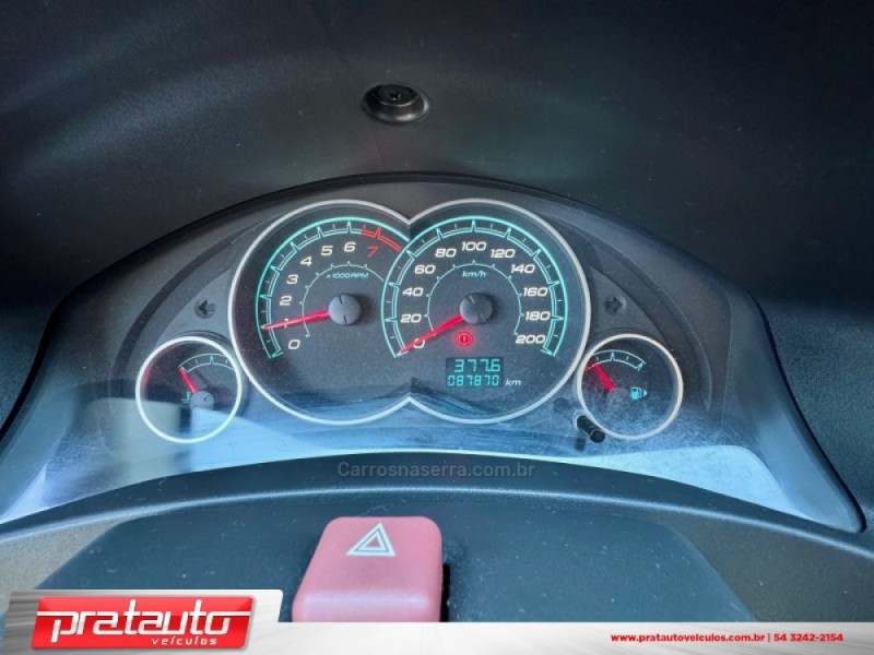 CELTA 1.0 MPFI LT 8V FLEX 4P MANUAL - 2013 - NOVA PRATA