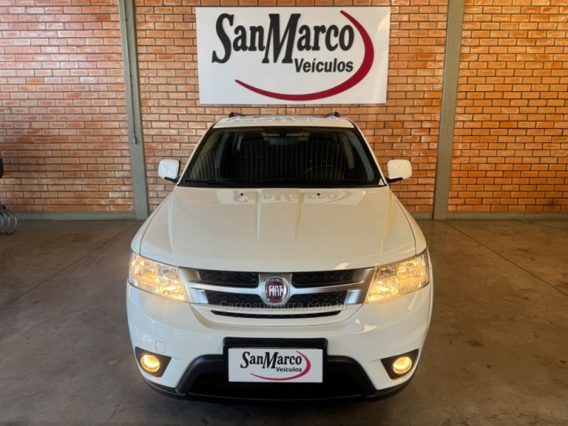 FREEMONT 2.4 PRECISION 16V GASOLINA 4P AUTOMÁTICO - 2012 - SãO MARCOS