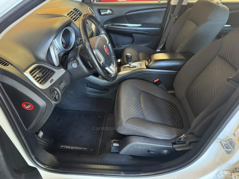 FREEMONT 2.4 PRECISION 16V GASOLINA 4P AUTOMÁTICO - 2012 - SãO MARCOS