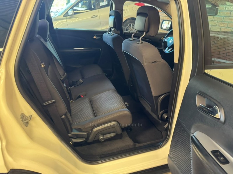 FREEMONT 2.4 PRECISION 16V GASOLINA 4P AUTOMÁTICO - 2012 - SãO MARCOS