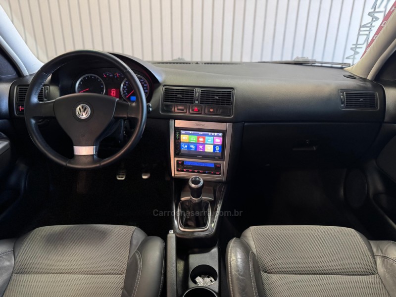 GOLF 1.6 MI TECH 8V FLEX 4P MANUAL - 2009 - DOIS IRMãOS