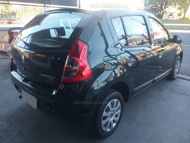SANDERO 1.0 EXPRESSION 16V FLEX 4P MANUAL - 2010 - CAXIAS DO SUL