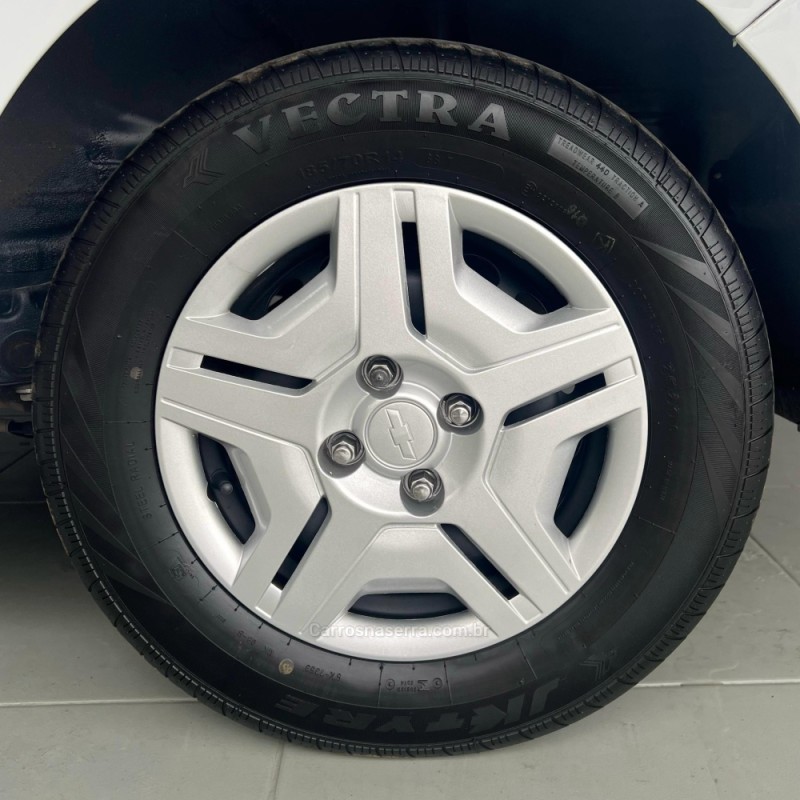 PRISMA 1.0 MPFI LT 8V FLEX 4P MANUAL - 2015 - TAQUARA