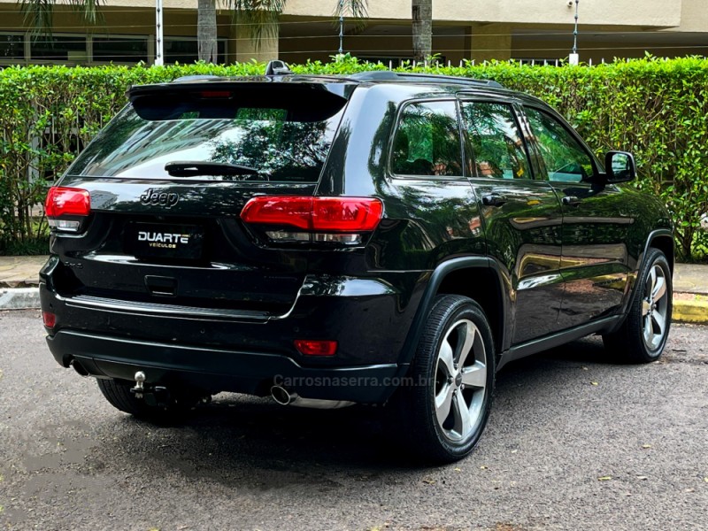 GRAND CHEROKEE 3.6 LIMITED 4X4 V6 24V GASOLINA 4P AUTOMATICO - 2014 - PORTO ALEGRE