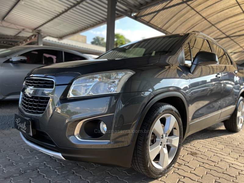 TRACKER 1.8 MPFI LTZ 4X2 16V FLEX 4P AUTOMÁTICO - 2014 - BOM PRINCíPIO