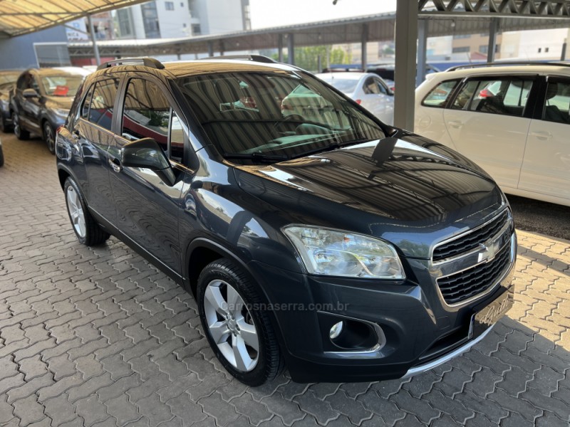 TRACKER 1.8 MPFI LTZ 4X2 16V FLEX 4P AUTOMÁTICO - 2014 - BOM PRINCíPIO