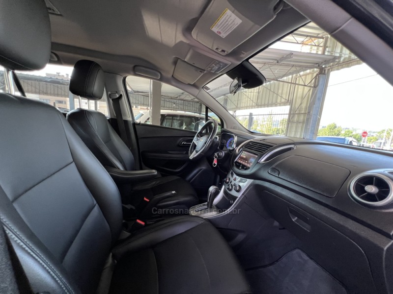 TRACKER 1.8 MPFI LTZ 4X2 16V FLEX 4P AUTOMÁTICO - 2014 - BOM PRINCíPIO