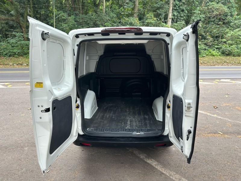 FIORINO 1.4 ENDURANCE EVO 8V FLEX 2P MANUAL - 2024 - DOIS IRMãOS