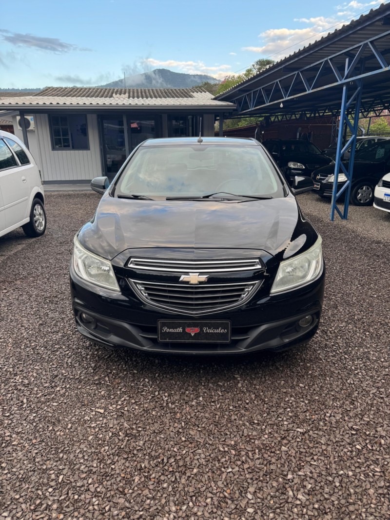 ONIX 1.0 MPFI LT 8V FLEX 4P MANUAL - 2013 - IGREJINHA