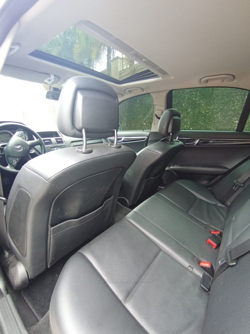 C 200 K 1.8 KOMPRESSOR CLASSIC 16V GASOLINA 4P AUTOMÁTICO - 2010 - CAXIAS DO SUL