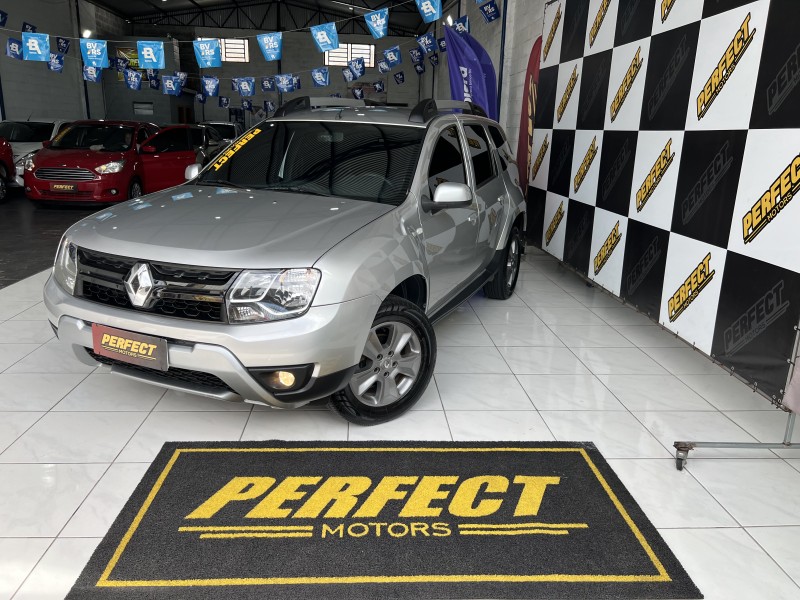 DUSTER 1.6 DYNAMIQUE 4X2 16V FLEX 4P AUTOMÁTICO - 2018 - PORTãO