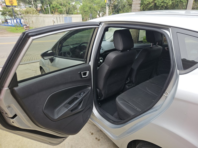 FIESTA 1.6 SEL HATCH 16V FLEX 4P MANUAL - 2017 - CAXIAS DO SUL