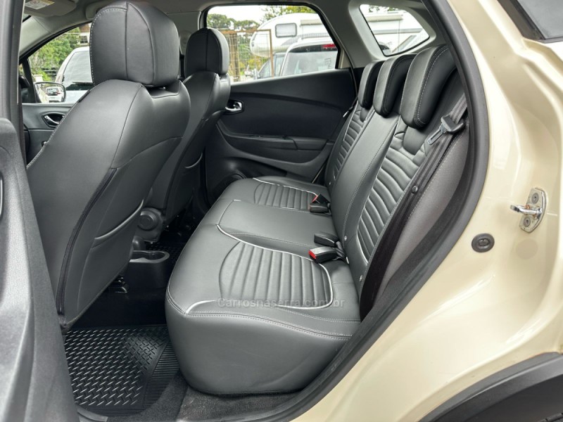 CAPTUR 2.0 16V FLEX INTENSE AUTOMÁTICO - 2018 - CANELA