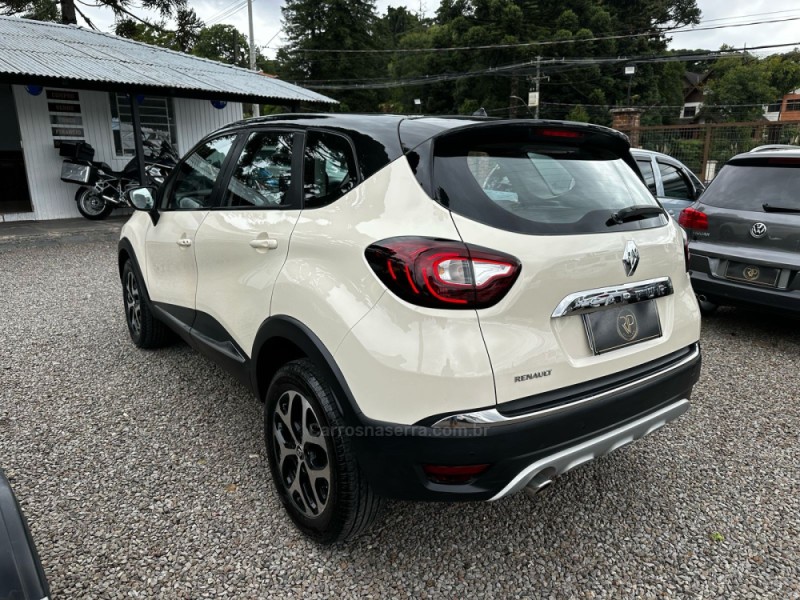 CAPTUR 2.0 16V FLEX INTENSE AUTOMÁTICO - 2018 - CANELA