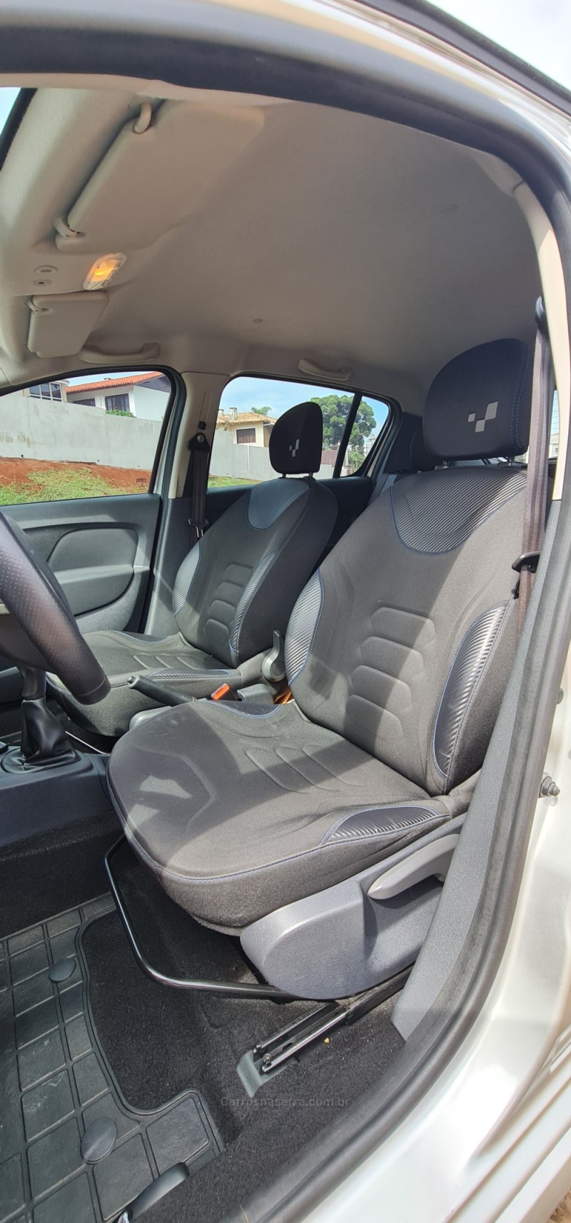SANDERO 1.6 GT LINE LIMITED FLEX 4P MANUAL - 2017 - LAGOA VERMELHA