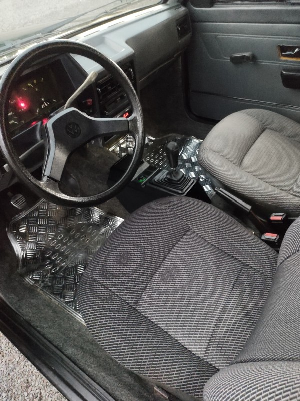 VOYAGE 1.6 CL 8V GASOLINA 2P MANUAL - 1993 - VALE REAL
