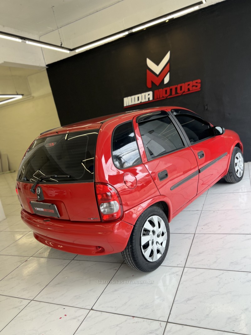 CORSA 1.0 MPFI 8V GASOLINA 4P MANUAL - 2000 - CAXIAS DO SUL