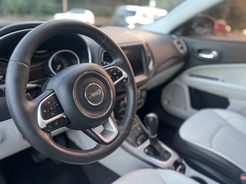 COMPASS 2.0 16V DIESEL LONGITUDE 4X4 AUTOMÁTICO - 2019 - CAMPO BOM