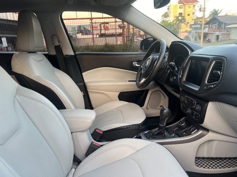 COMPASS 2.0 16V DIESEL LONGITUDE 4X4 AUTOMÁTICO - 2019 - CAMPO BOM