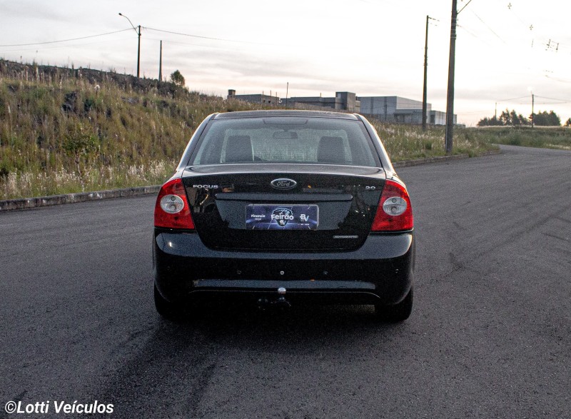 FOCUS 2.0 16V FLEX 4P AUTOMÁTICO - 2009 - FARROUPILHA