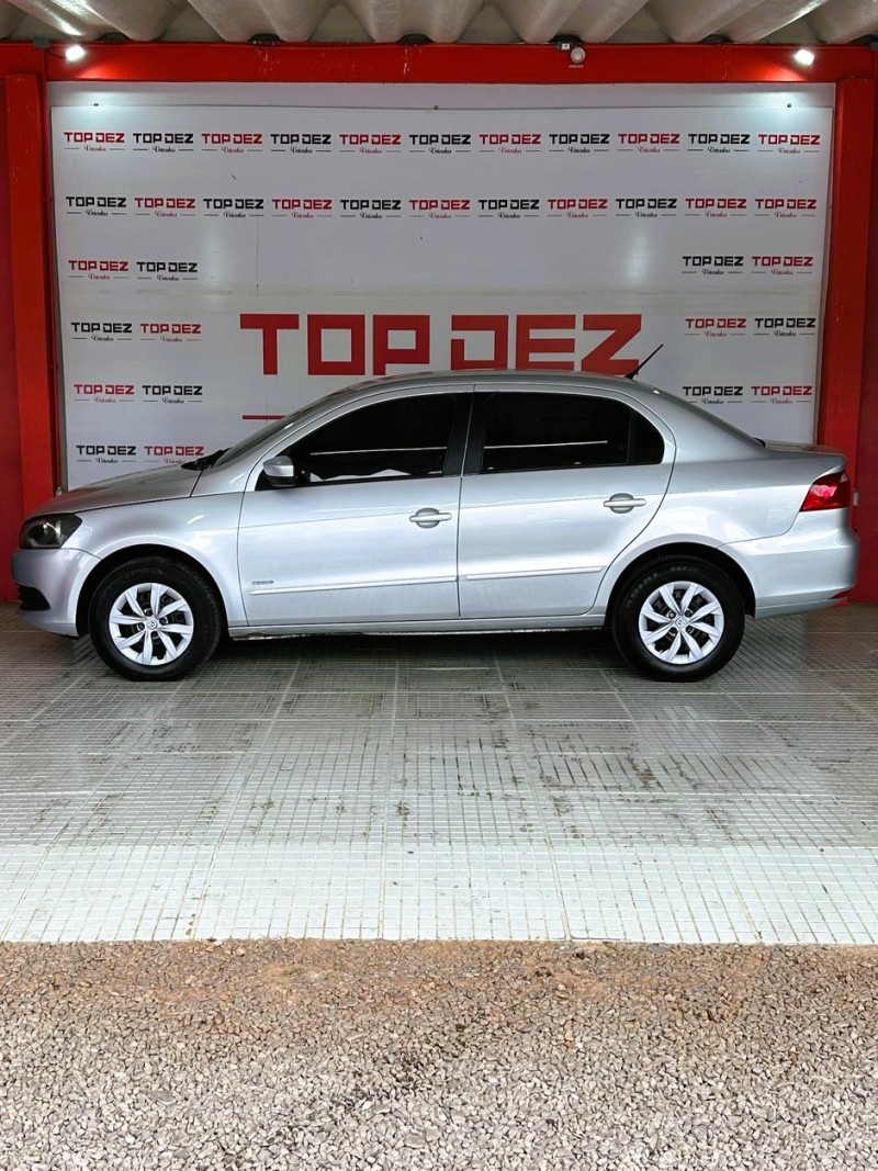 VOYAGE 1.6 MI TRENDLINE 8V FLEX 4P MANUAL - 2013 - SãO SEBASTIãO DO CAí