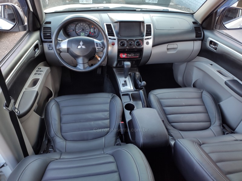 PAJERO DAKAR 3.2 4X4 16V TURBO INTERCOOLER DIESEL 4P AUTOMÁTICO - 2016 - VENâNCIO AIRES