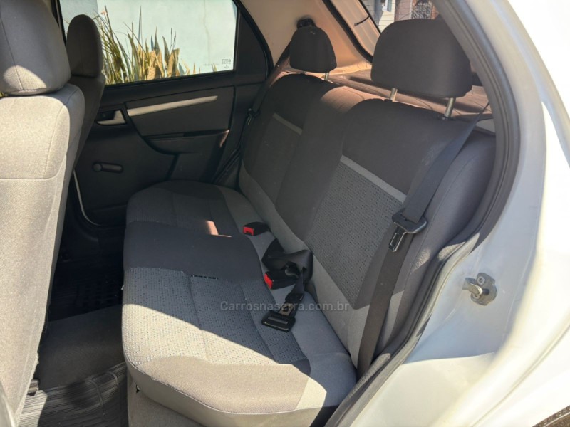 CELTA 1.0 MPFI LT 8V FLEX 4P MANUAL - 2015 - CANELA