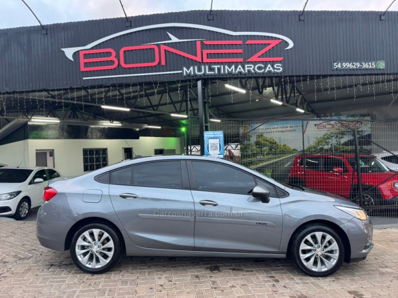 CRUZE 1.4 TURBO LT 16V FLEX 4P AUTOMÁTICO - 2017 - TAPEJARA