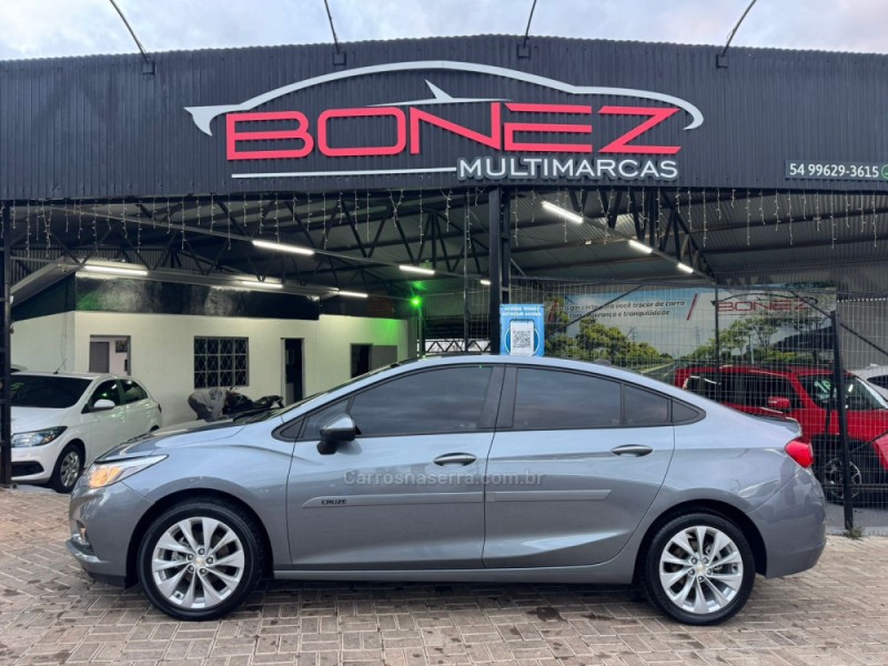 CRUZE 1.4 TURBO LT 16V FLEX 4P AUTOMÁTICO - 2017 - TAPEJARA