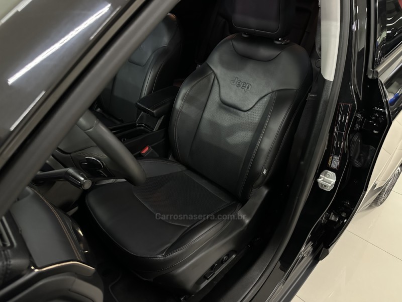 COMPASS 1.3 LIMITED T270 16V TURBO FLEX 4P AUTOMÁTICO - 2022 - CHARQUEADAS