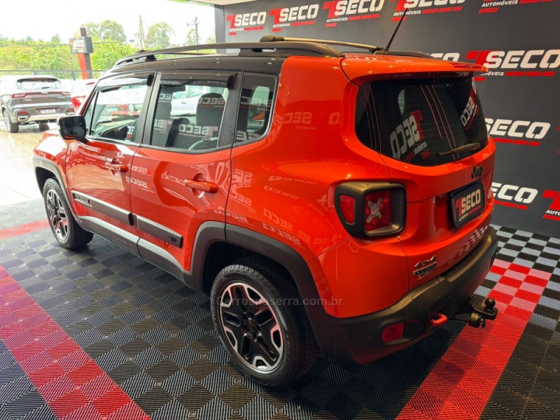 RENEGADE 2.0 16V TURBO DIESEL TRAILHAWK 4P 4X4 AUTOMÁTICO - 2016 - PASSO FUNDO