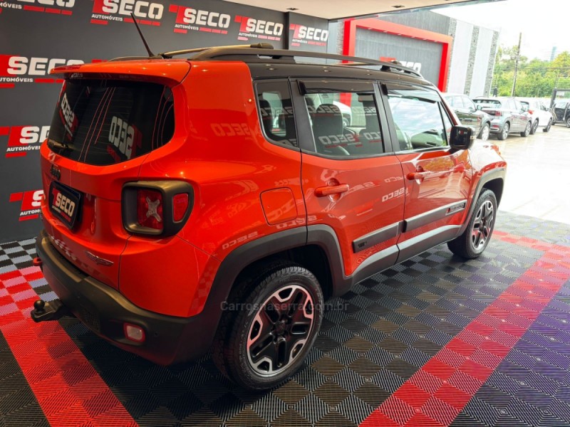 RENEGADE 2.0 16V TURBO DIESEL TRAILHAWK 4P 4X4 AUTOMÁTICO - 2016 - PASSO FUNDO