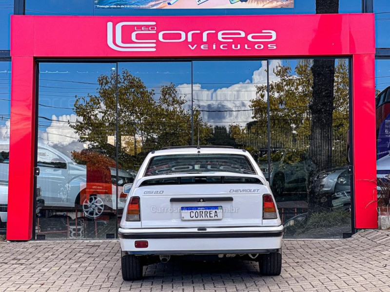 KADETT 2.0 MPFI GSI 8V GASOLINA 2P MANUAL - 1993 - CANELA