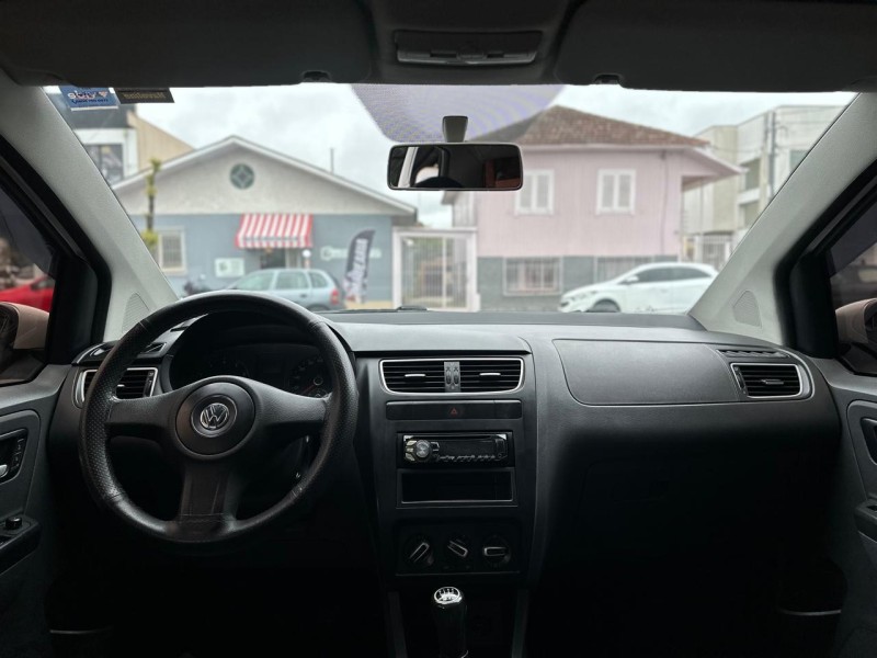 FOX 1.0 MI TRENDLINE 8V FLEX 4P MANUAL - 2013 - CAXIAS DO SUL