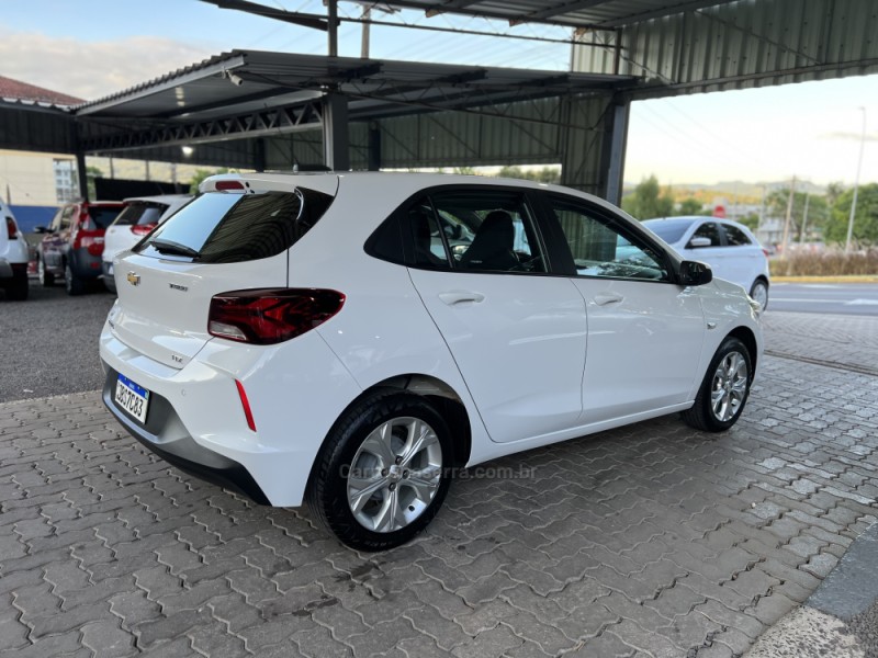 ONIX 1.0 LTZ 12V TURBO FLEX 4P AUTOMÁTICO - 2023 - BOM PRINCíPIO