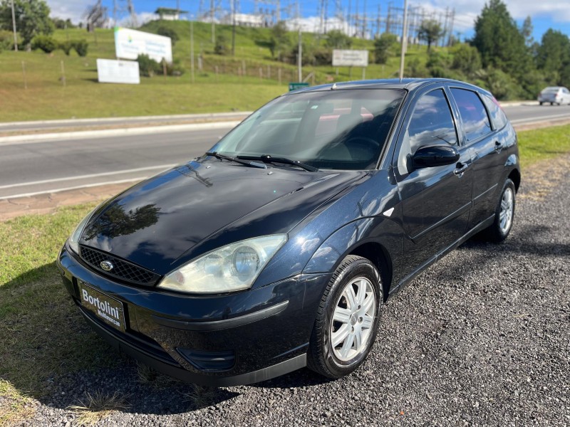 FOCUS 1.6 GL 8V FLEX 4P MANUAL - 2009 - FARROUPILHA