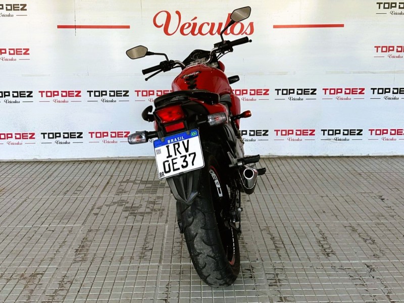 CB 300R  - 2011 - SãO SEBASTIãO DO CAí