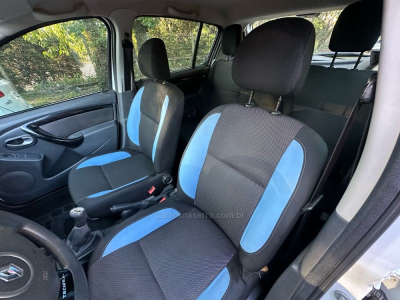SANDERO 1.0 TECH RUN 16V FLEX 4P MANUAL - 2014 - IVOTI
