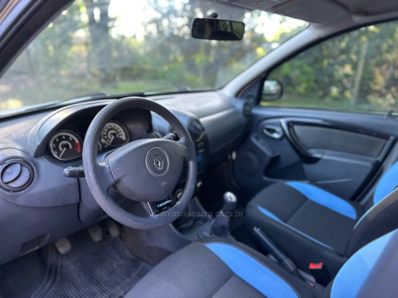 SANDERO 1.0 TECH RUN 16V FLEX 4P MANUAL - 2014 - IVOTI